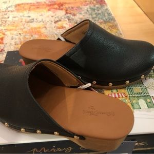 Indra- Mule Heels Universal Thread